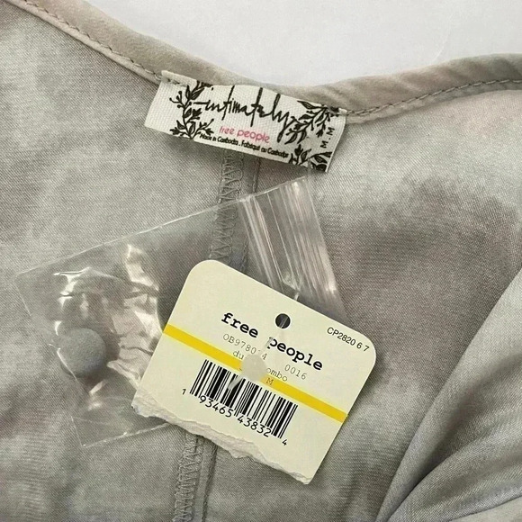 Free People Intimately Chasing Shadows Tie Dye Slip Dress- NWT - Size M - Picture 6 of 8